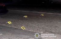 У центрі Дніпра чоловіки влаштували бійку та стрілянину біля закладу