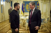 Лідер британської опозиції пообіцяв у Києві підтримку Україні навіть якщо уряд зміниться