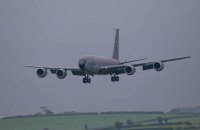 До Львова прибули 5 американських літаків для заправки стратегічних бомбардувальників