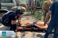 Росіяни обстріляли село на Донеччині, троє поранених