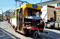 В Одесі трамвай з пасажирами врізався у вантажівку