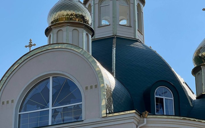 Від ранкової атаки на Миколаїв постраждали освітні заклади і житлові будинки (оновлено)