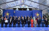 Зеленський на саміті Європейської політичної спільноти наголосив на готовності прямої розмови з Путіним