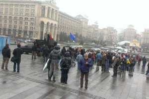 На Майдан начало прибывать подкрепление из областей