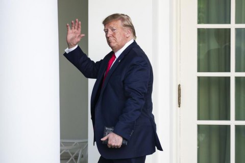 Трамп запретил въезд иностранцам, неспособным оплатить медицинские расходы