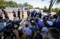 Зеленський: до габаритно-вагового контролю на українських дорогах залучать СБУ та Нацполіцію