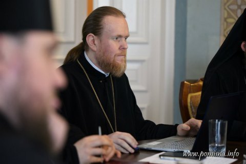 ПЦУ поддерживает "добровольную и сознательную" вакцинацию против коронавируса 