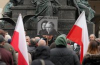 Власти Польши объяснили необходимость эксгумации жертв Смоленской катастрофы