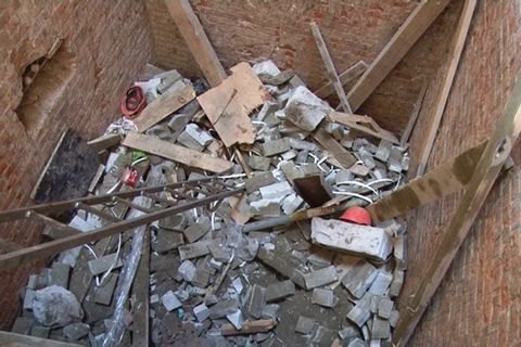 Во Львове два строителя упали в шахту лифта, один из них погиб