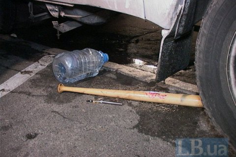 Грабители с битами отобрали у одессита сумку с миллионом гривен