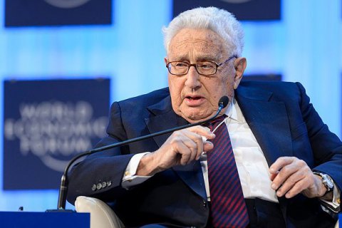 Киссинджер: конфликт между США и Китаем может иметь катастрофические последствия