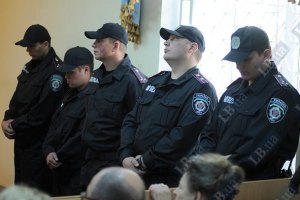 "Грифон" вытолкал из Печерского суда журналистов