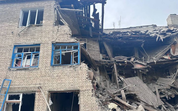 Окупанти пошкодили понад два десятки будинків у Часовому Ярі (оновлено)