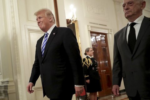45% американцев поддерживают импичмент президента Трампа