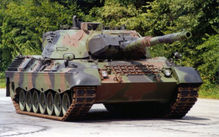 Концерн Rheinmetall згоден поставити танки Україні, якщо погодиться уряд Німеччини