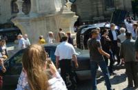 В центре Львова Land Cruiser выехал на пешеходную часть и перевернулся, погибла женщина (обновлено)
