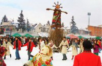 Супружеская пара расстреляла толпу людей во время празднования Масленицы в Дагестане