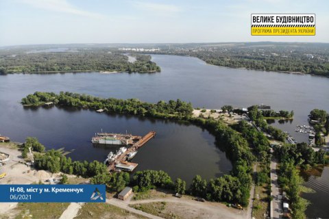 На будівництві мосту у Кременчуці завершують геологічні вишукування