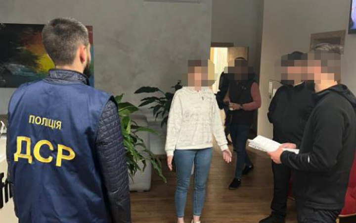 Власники відомої української мережі ресторанів підозрюються у виведенні грошей до Росії