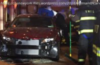 В США автомобиль въехал в ресторан, серьезно ранены трое людей