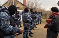 ​В оккупированном Крыму ФСБ проводит обыски у крымских татар (обновлено)