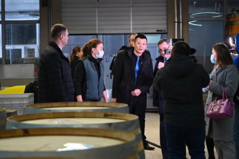 "Делегация из Китая", посетившая оккупированный Крым, состояла из предпринимателей с оптовых рынков Москвы - СМИ 