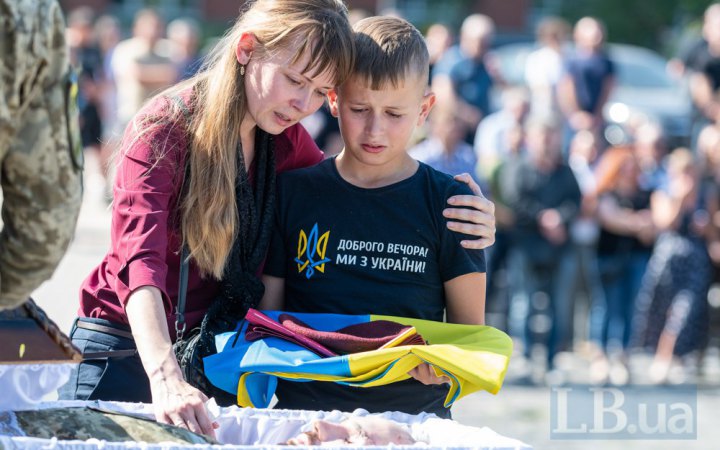 У Львові попрощалися з вояком 80 ОДШБр Тарасом Жеребецьким