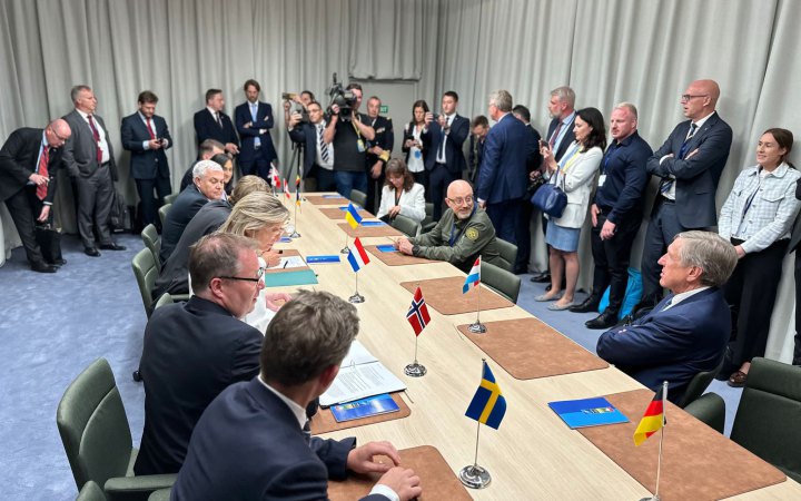 Резніков повідомив про сформовану коаліцію для підготовки українських пілотів на винищувачах F-16