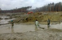 МВД совместно с ГФС и СБУ будут бороться с незаконной добычей янтаря