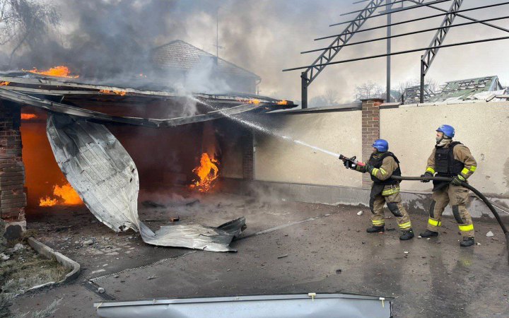 Протягом дня ворог обстрілював Нікопольщину з артилерії та скерував майже десяток дронів-камікадзе
