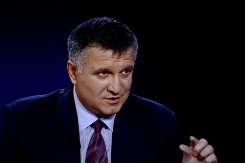 Аваков счел расправой арест патрульного по делу о гибели пассажира BMW