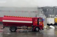 На Дніпропетровщині внаслідок російської атаки загорілися склади логістичної компанії (оновлено)