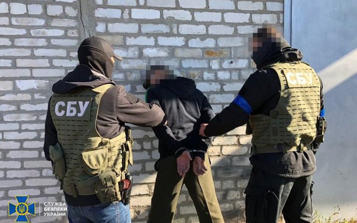 На Донеччині затримали колаборанта, який допомагав окупантам втікати лісами від ЗСУ