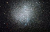 "Хаббл" сфотографировал уединенный галактический остров