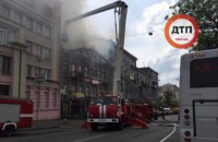 В Киеве произошел пожар в трехэтажном доме на Петлюры