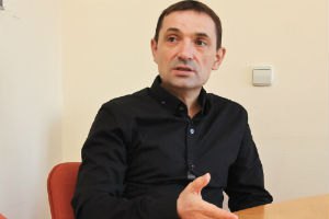 "Съезд "Батькивщины" оказался нарывом", - политтехнолог