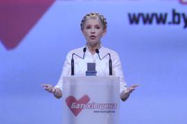 Тимошенко не даст себя удочерить олигархам