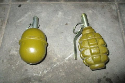 П'яний військовий погрожував підірвати гранату в сільському клубі в Сумській області