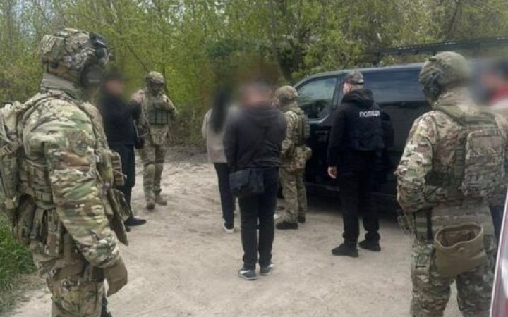 У Вінниці засновника християнського центру підозроюють у насильстві над дівчатками протягом 15 років