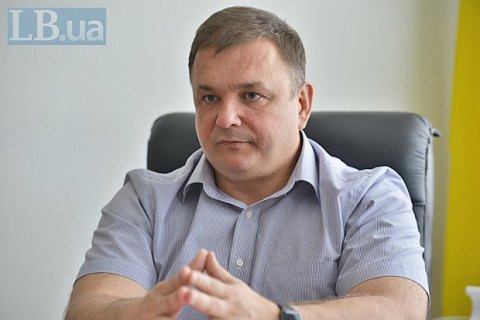 Восстановленный судом глава КС предложил несогласным коллегам уволиться