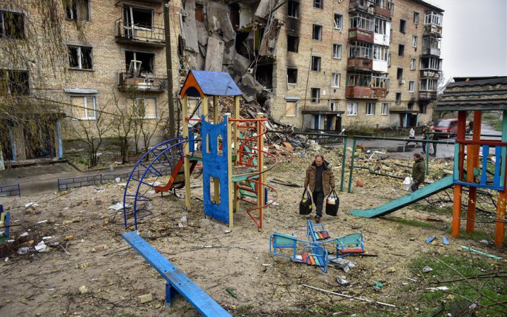 ​Росіяни обстрілювали цивільну інфраструктуру в кількох областях, - зведення ОВА