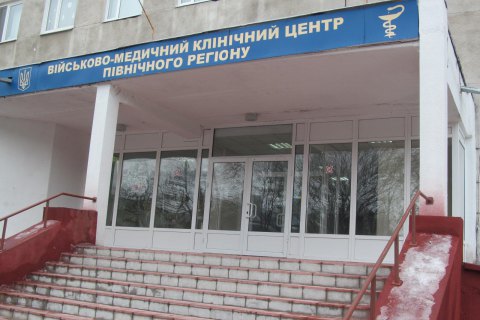 Раненых во время обострения конфликта на Донбассе вертолетом доставили в Харьков