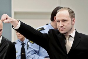 В Норвегии почтили память жертв Брейвика