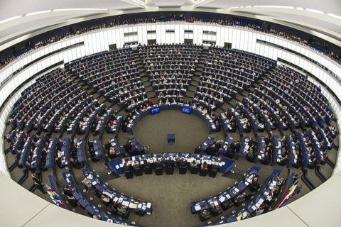 Бывшие однопартийцы Ле Пен присоединились к евроскептикам в Европарламенте