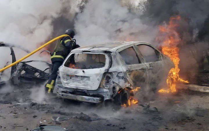Головне за п’ятницю, 13 лютого: Зеленський у Мюнхені, понад 190 боєзіткнень, обшуки у "Київтеплоенерго"  