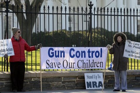 В США умерла женщина, которая 30 лет протестовала у Белого дома
