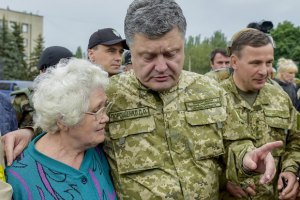 Порошенко наказав мобілізувати тільки тих, хто має військові спеціальності (оновлено)