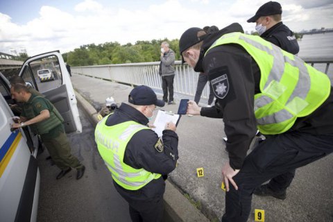 Патрульна поліція почала проходити курс по запобіганню самогубствам