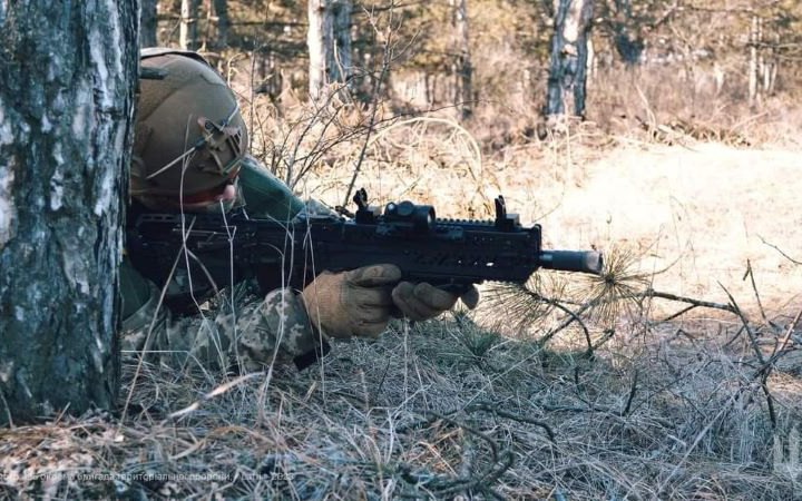 Ворог безуспішно наступав в районі Богданівки, Білої Гори, Мар’їнки та Красногорівки на Донеччині, – Генштаб