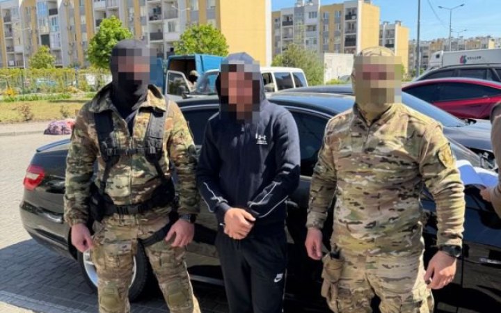 Трьох мешканців Одещини підозрюють у крадіжці мільйонів гривень з офісу агропідприємства